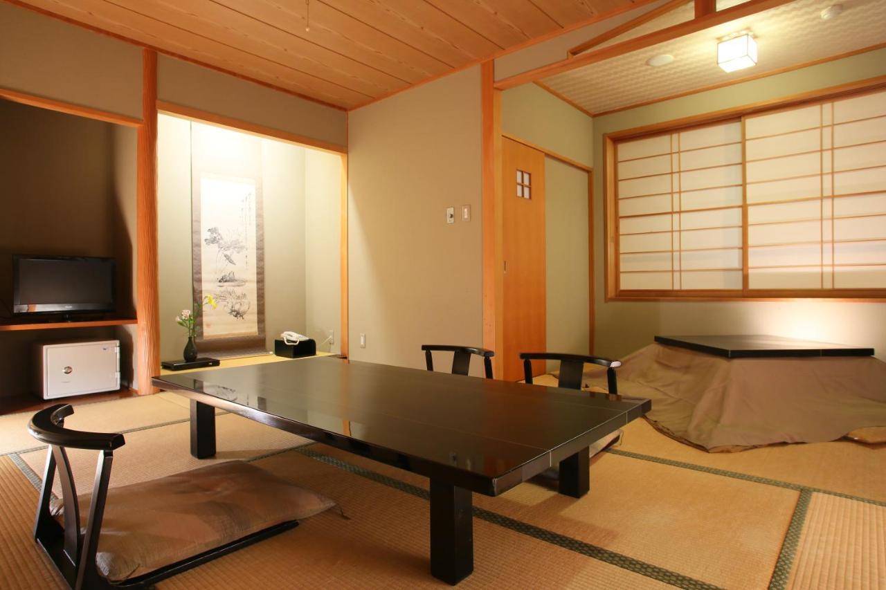 Ichinoyu Katei Hotel Yamanouchi  Ngoại thất bức ảnh
