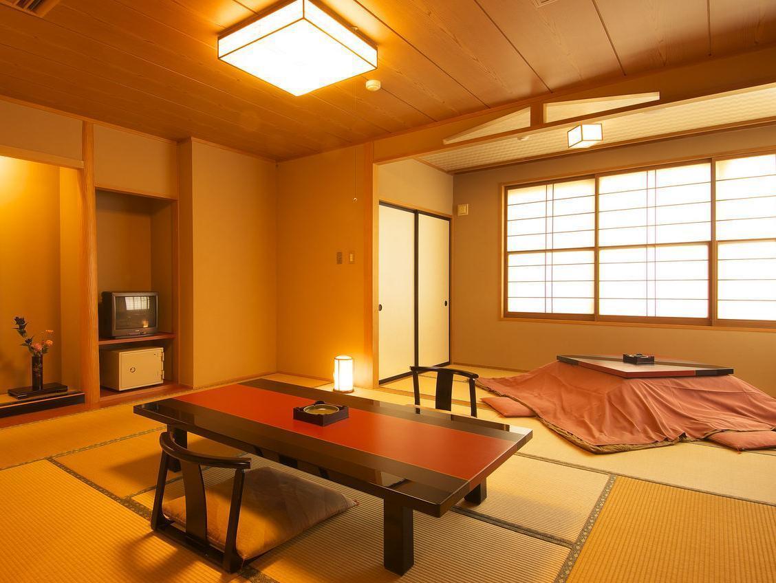 Ichinoyu Katei Hotel Yamanouchi  Ngoại thất bức ảnh